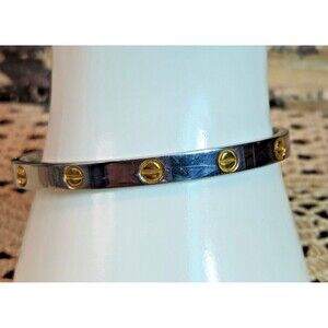 Beautiful Stainless Steel Hinged Bangle Love Bracelet (read)